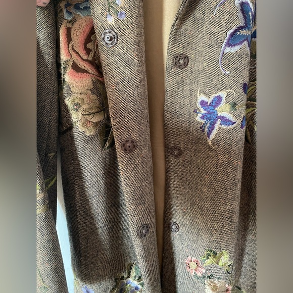 Gorgeous floral jacket! Boho embroidered flowers wool-blend tweed Nygard coat - Picture 8 of 16